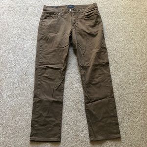 Lucky Brand Jeans 410 Athletic Fit 34 W 32 L